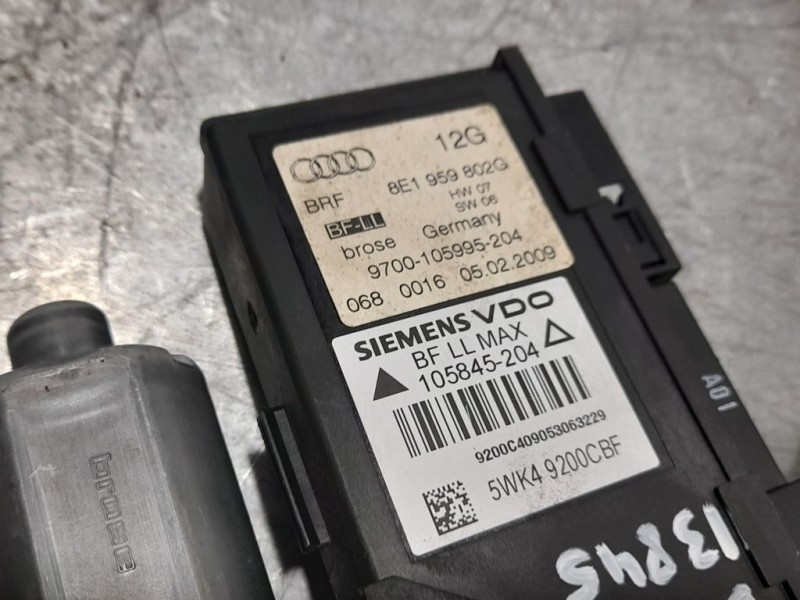 Recambio de elevalunas delantero derecho para seat exeo berlina (3r2) reference referencia OEM IAM 8E1959802G  ELECTRICO