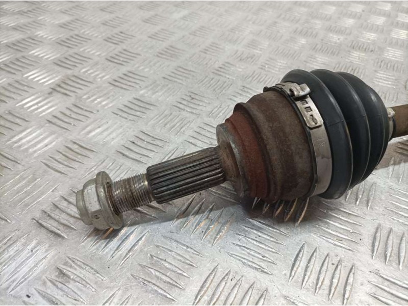 Recambio de transmision delantera izquierda para ford fiesta (ccn) trend referencia OEM IAM 8V513B437CD  