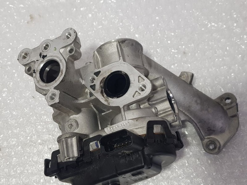 Recambio de caja mariposa para peugeot 208 1.4 hdi fap referencia OEM IAM 25801284  VALEO