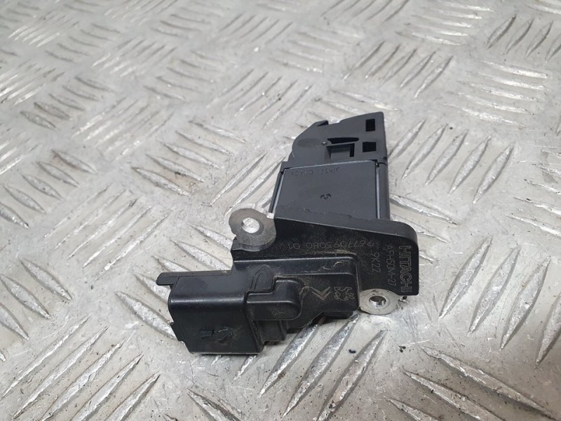 Recambio de caudalimetro para peugeot 308 active bussines referencia OEM IAM 9677093080 AFH50M27 HITACHI