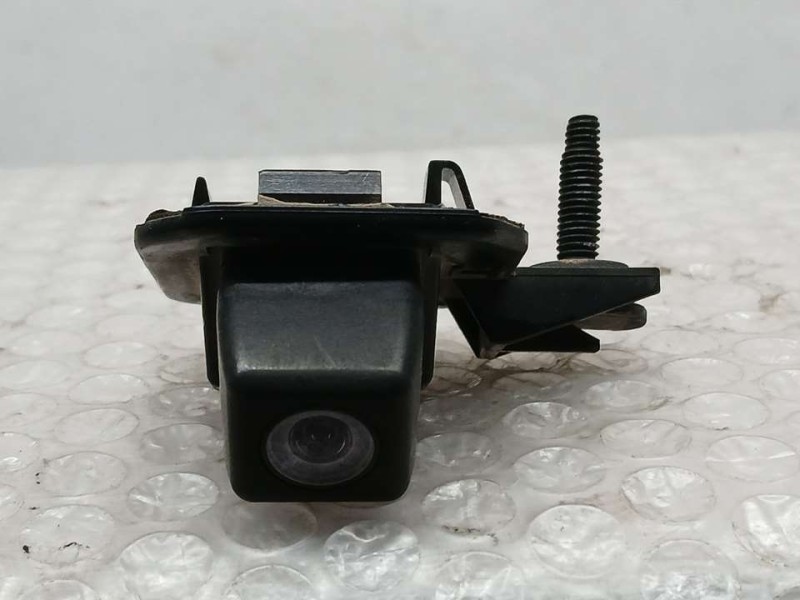 Recambio de camara vision trasera para toyota auris active referencia OEM IAM 8679002030 KD6309RC 