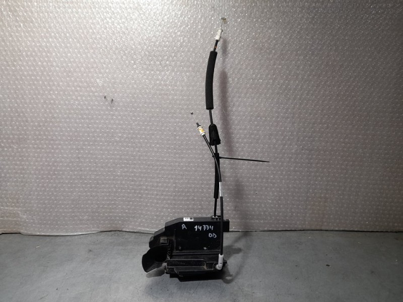 Recambio de cerradura puerta delantera derecha para peugeot 308 active bussines referencia OEM IAM 9810309380  