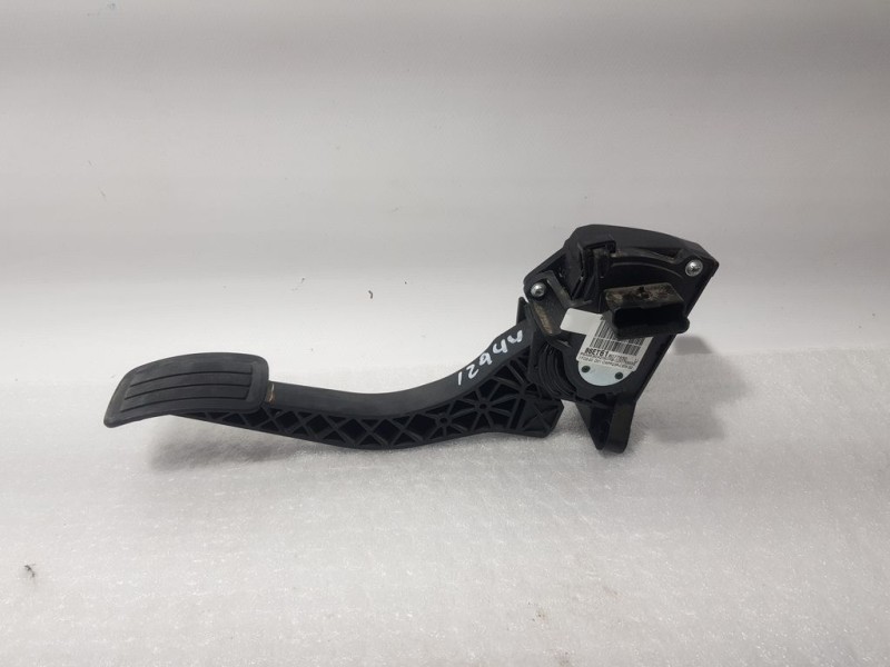 Recambio de potenciometro pedal para peugeot 308 allure referencia OEM IAM 9836042080 86ET618077930U 6 PINS