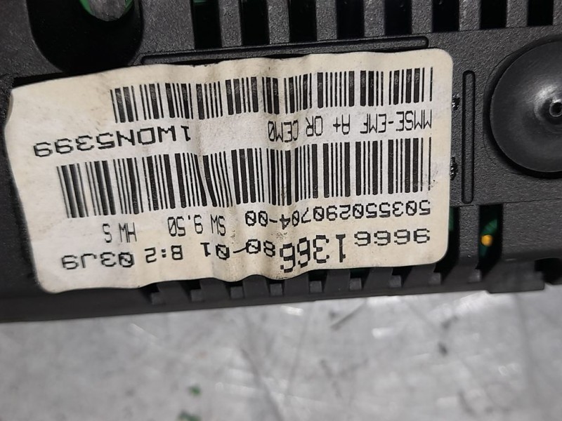 Recambio de pantalla multifuncion para peugeot 207 confort referencia OEM IAM 9666136680  