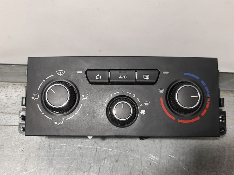 Recambio de mando climatizador para peugeot 207 confort referencia OEM IAM N107405N  