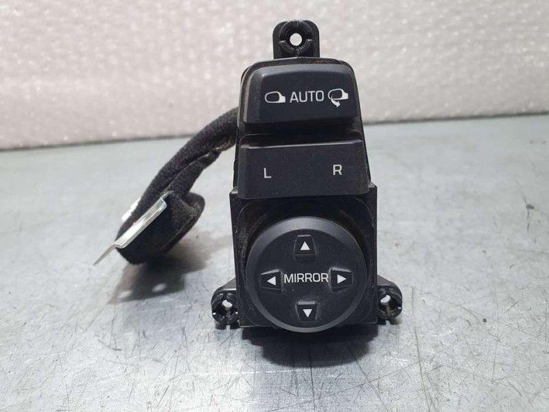Recambio de mando retrovisor para hyundai tucson n-line lite 2wd referencia OEM IAM 93573D3000  