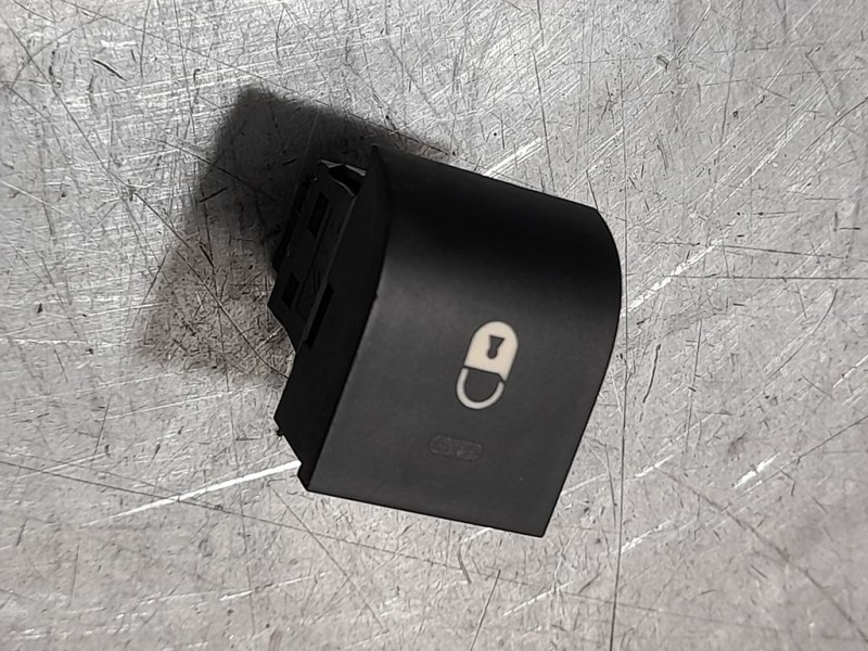 Recambio de modulo electronico para peugeot 207 confort referencia OEM IAM 96570636XT  