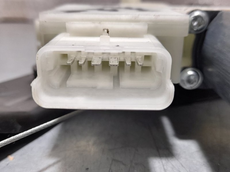 Recambio de elevalunas delantero derecho para peugeot 308 active bussines referencia OEM IAM 9826079480  ELECTRICO