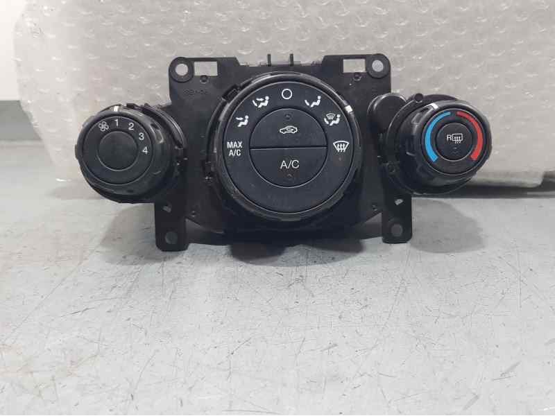 Recambio de mando calefaccion / aire acondicionado para ford ecosport titanium referencia OEM IAM CN1519980EE  
