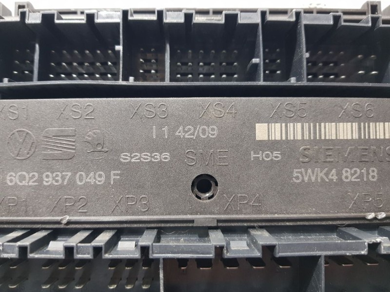 Recambio de modulo electronico para skoda fabia (5j2 ) young referencia OEM IAM 6Q2937049F 5WK48218 SIEMENS