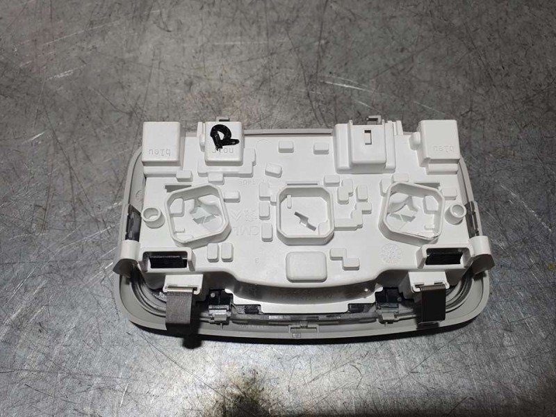 Recambio de luz interior para citroën c4 feel pack referencia OEM IAM 96781444UW  TRASERA