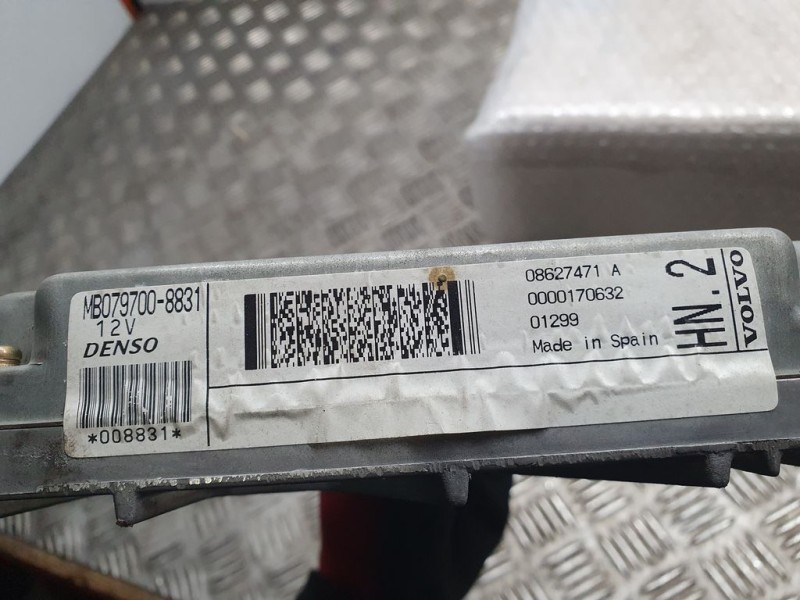 Recambio de centralita inyeccion para volvo v70 familiar 2.4 kinetic (103kw) (2004) referencia OEM IAM 8627471A MB0797008831 DEN