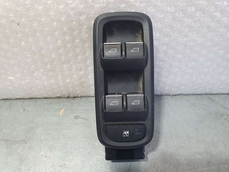Recambio de mando elevalunas delantero izquierdo para ford ecosport titanium referencia OEM IAM EN1514A132AA 10121559 