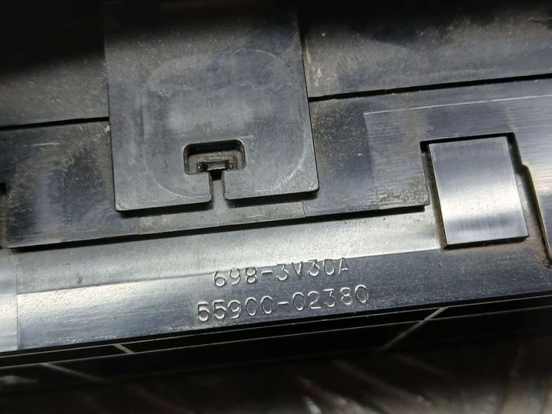 Recambio de mando climatizador para toyota auris active referencia OEM IAM 5590002380 6983V30A 