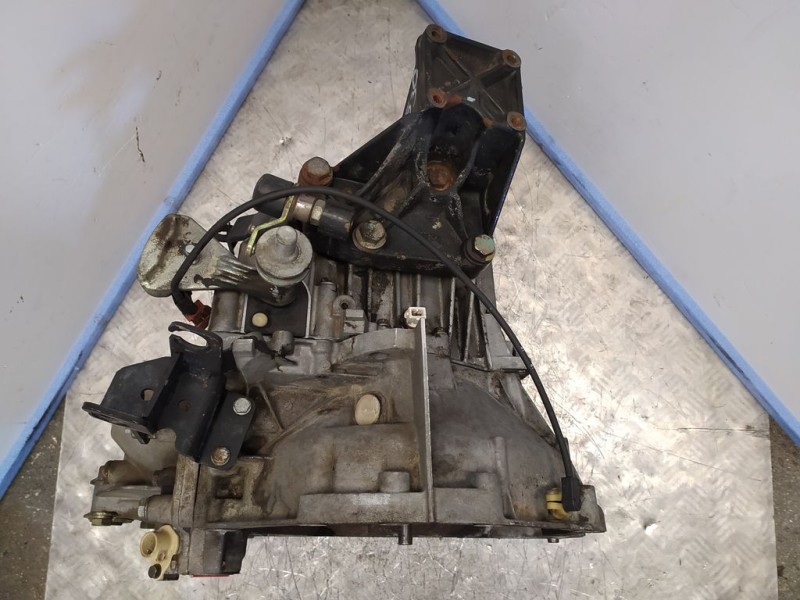 Recambio de caja cambios para peugeot boxer caja cerr. techo sobreelev. (rs3200)(230)(´02) 1400 d referencia OEM IAM 20LE19 0060