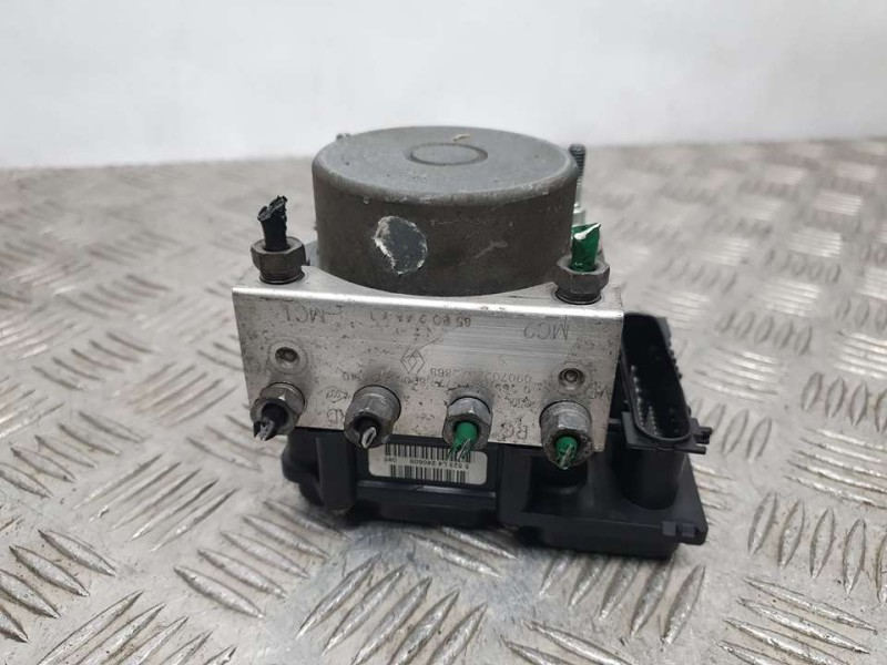 Recambio de abs para renault clio iii exception referencia OEM IAM 8200747140 0265232077 BOSCH