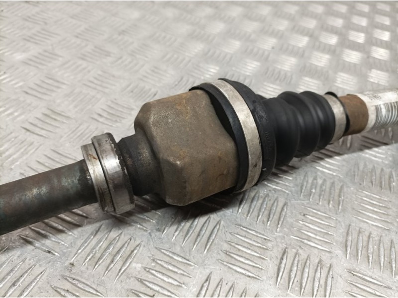 Recambio de transmision delantera derecha para peugeot 5008 active referencia OEM IAM 9661107480  