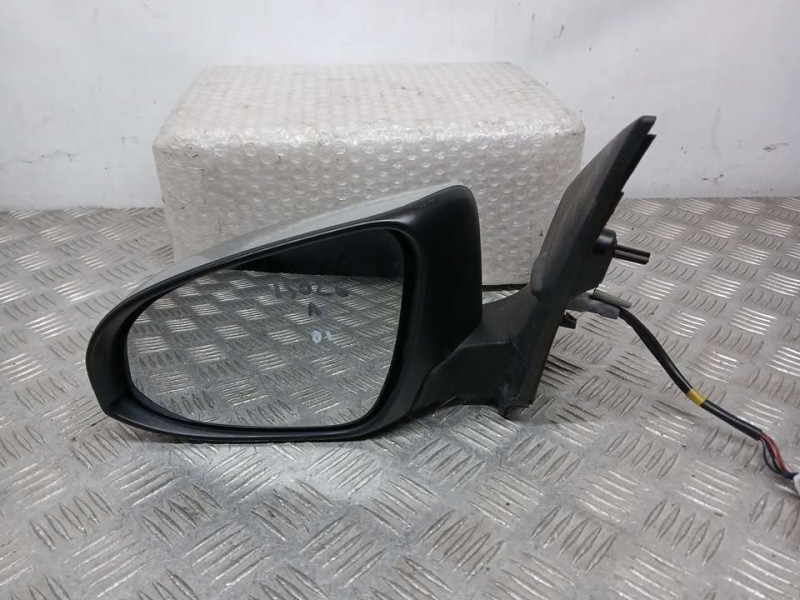 Recambio de retrovisor izquierdo para toyota auris active referencia OEM IAM 8794002620  ELECTRICO 7 CABLES