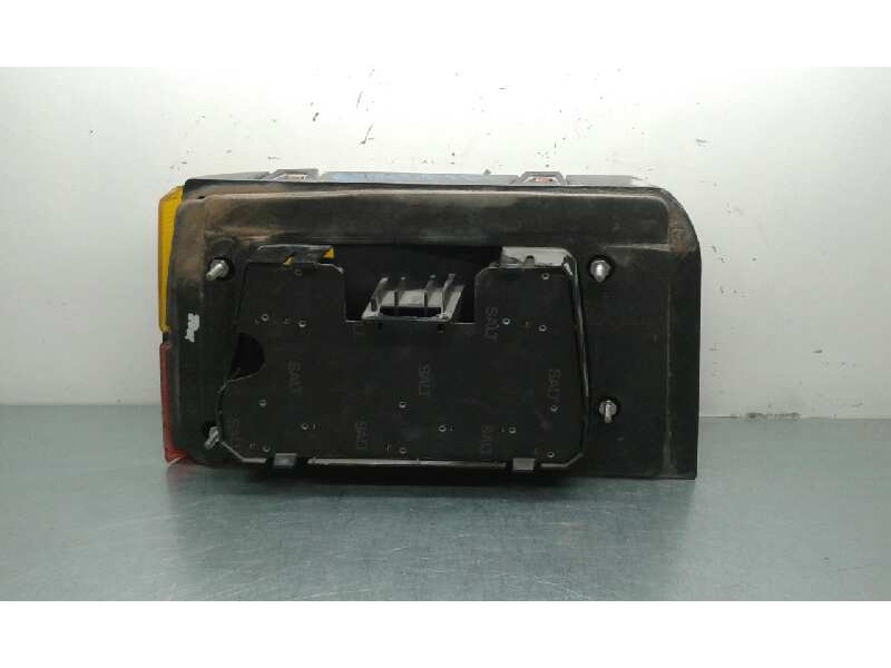 Recambio de piloto trasero derecho para fiat croma (182) i.e. referencia OEM IAM   