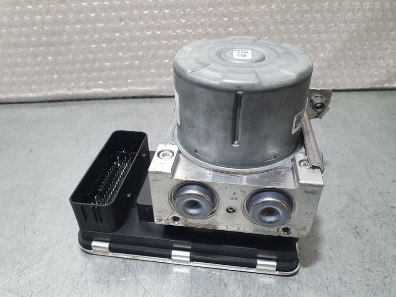 Recambio de abs para volvo v60 familiar basis referencia OEM IAM P32214772 10022013034 ATE