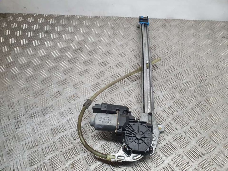 Recambio de elevalunas trasero izquierdo para renault espace iv (jk0) grand espace initiale referencia OEM IAM 8200305724  ELECT