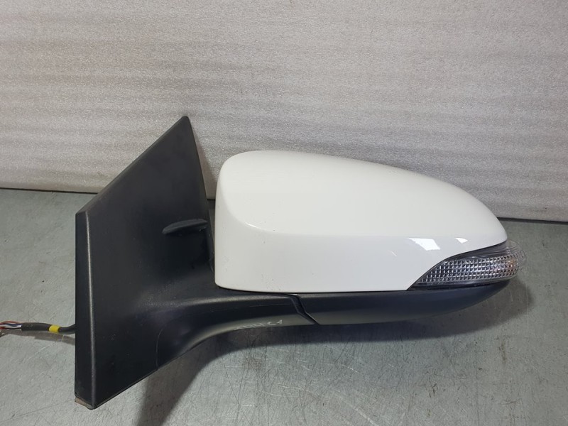 Recambio de retrovisor izquierdo para toyota auris active referencia OEM IAM 8794002620  ELECTRICO 7 CABLES