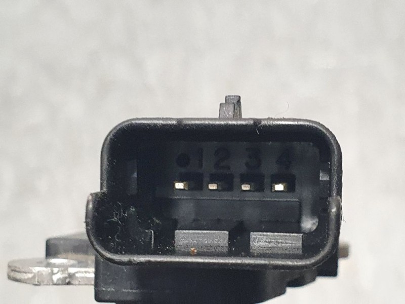 Recambio de caudalimetro para citroën berlingo furgón club m referencia OEM IAM 9677093080 AFH50M27 HITACHI
