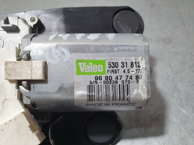 Recambio de motor limpia trasero para peugeot 3008 style referencia OEM IAM 9680477480 53031812 VALEO