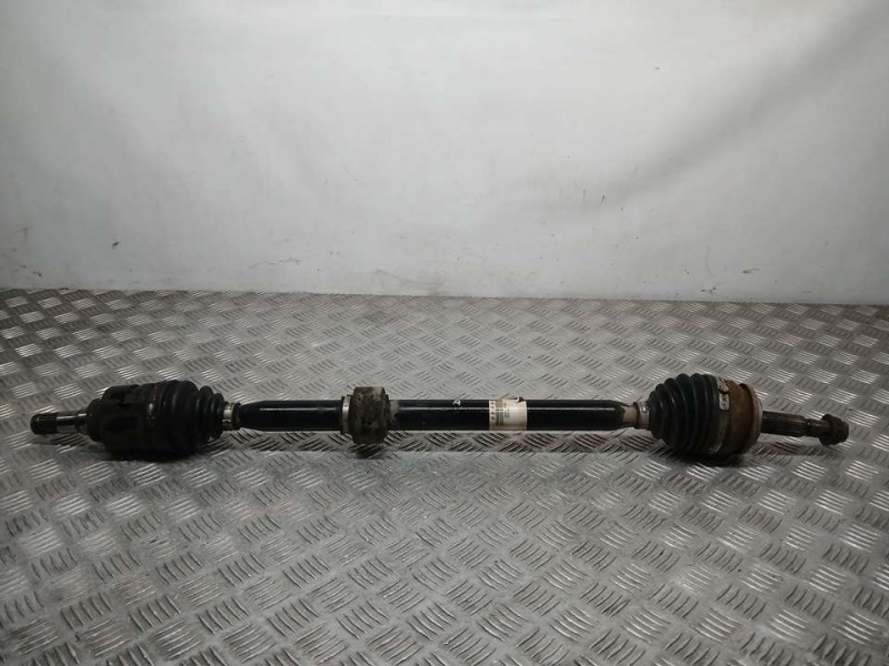 Recambio de transmision delantera derecha para toyota auris active referencia OEM IAM 4341002830  