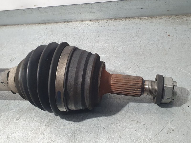 Recambio de transmision delantera derecha para citroën berlingo furgón club m referencia OEM IAM 9806699780  