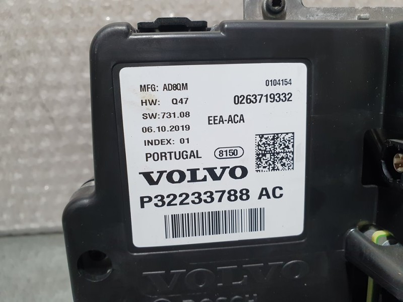 Recambio de cuadro instrumentos para volvo v60 familiar basis referencia OEM IAM P32233788 0263719332 