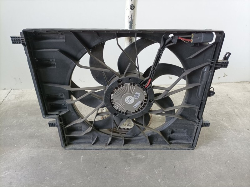 Recambio de electroventilador para volvo v60 familiar basis referencia OEM IAM P31657360  