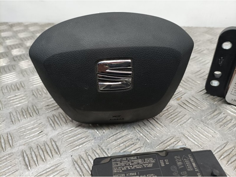 Recambio de kit airbag para seat arona style go referencia OEM IAM 6F0880201AG  SIN SALPICADERO Y SIN PRETENSORES