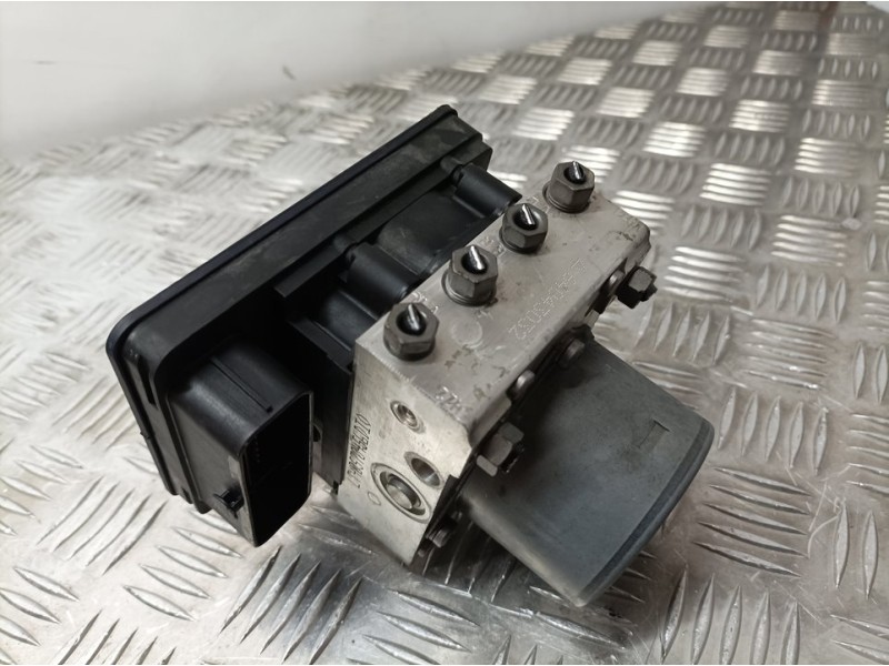 Recambio de abs para seat toledo (kg3) reference referencia OEM IAM 6R0614517BD 540886003H TRW