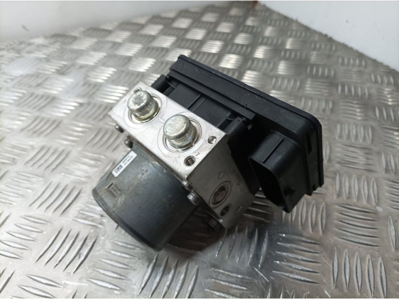 Recambio de abs para seat toledo (kg3) reference referencia OEM IAM 6R0614517BD 540886003H TRW