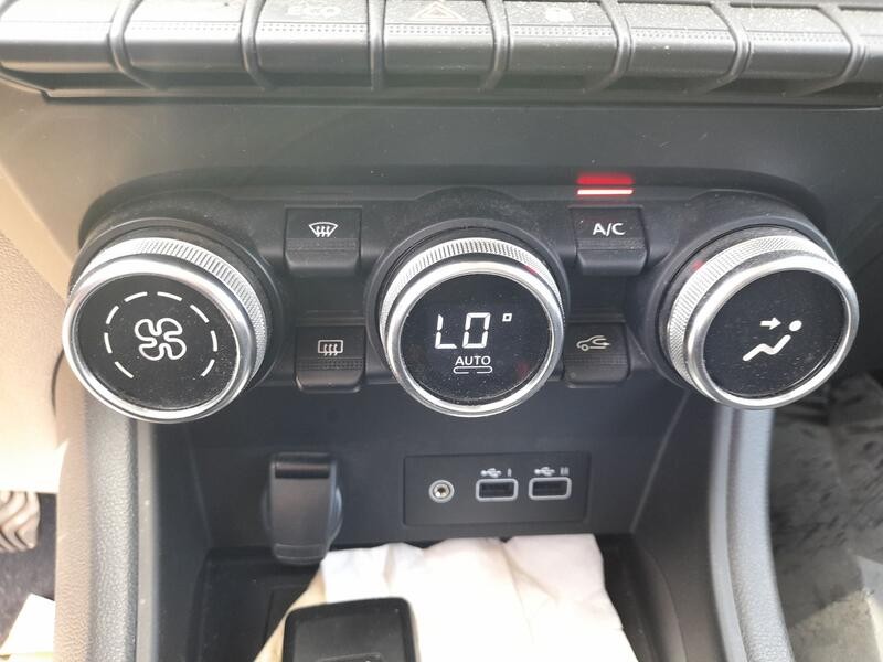 Recambio de mando climatizador para mitsubishi asx (vsx_, vse_) 1.3 mhev (vsxg3) referencia OEM IAM MQ001038  