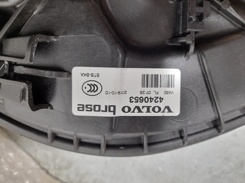 Recambio de elevalunas delantero izquierdo para volvo v60 familiar basis referencia OEM IAM 31462708  ELECTRICO