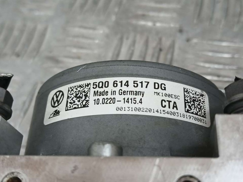 Recambio de abs para seat leon st (5f8) reference referencia OEM IAM 5Q0614517 DG 10022014154 ATE