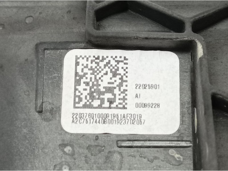 Recambio de faro izquierdo para volvo v60 familiar basis referencia OEM IAM 22025901 00099228 LED