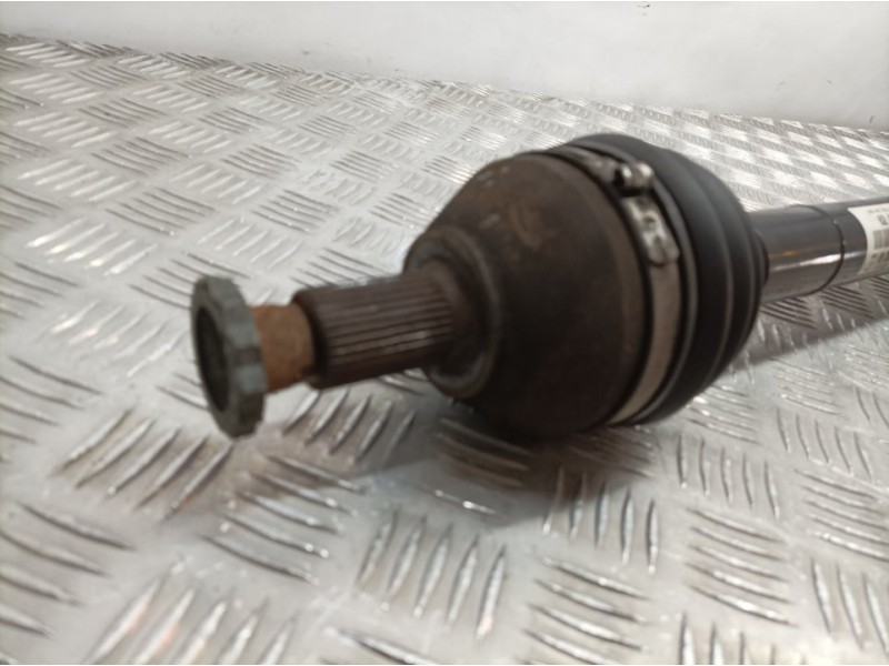 Recambio de transmision delantera derecha para seat toledo (kg3) reference referencia OEM IAM 6R0407762A  