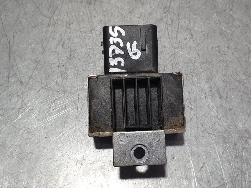 Recambio de rele para nissan note visia referencia OEM IAM 110678071R  