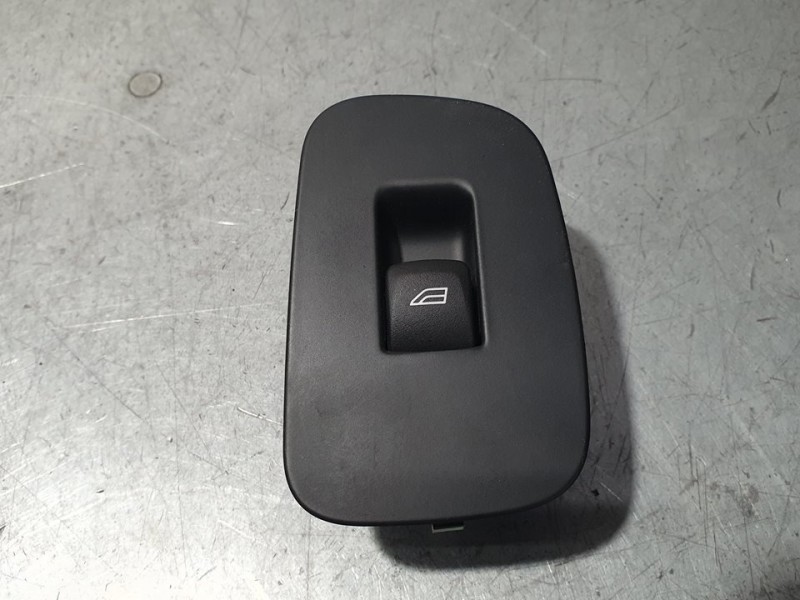 Recambio de mando elevalunas trasero izquierdo para volvo v60 familiar basis referencia OEM IAM 31Z909901 83284001 