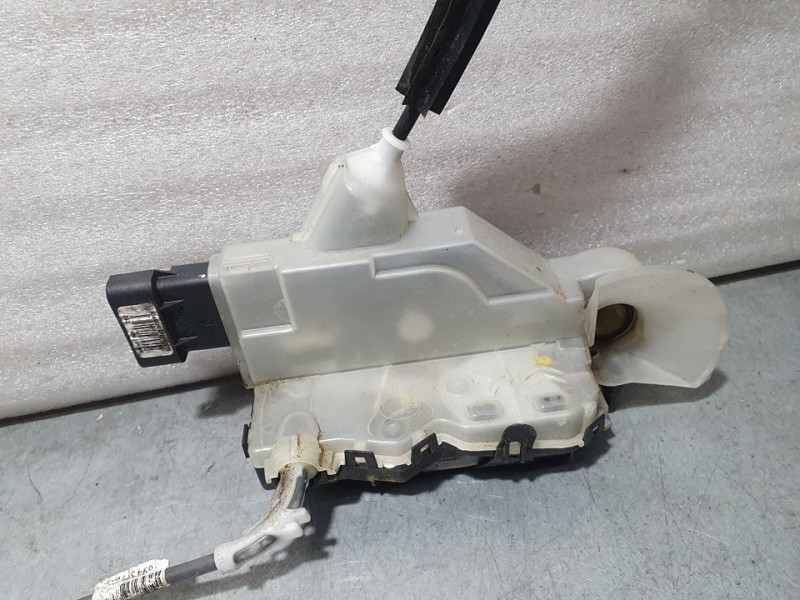 Recambio de cerradura puerta delantera izquierda para peugeot 508 active referencia OEM IAM 4139M0838L2 131545 6 PINES