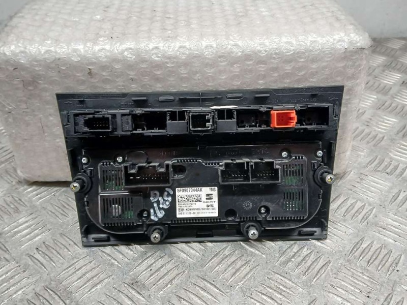 Recambio de mando climatizador para seat leon st (5f8) reference referencia OEM IAM 5F0907044AK 5HB01121580 