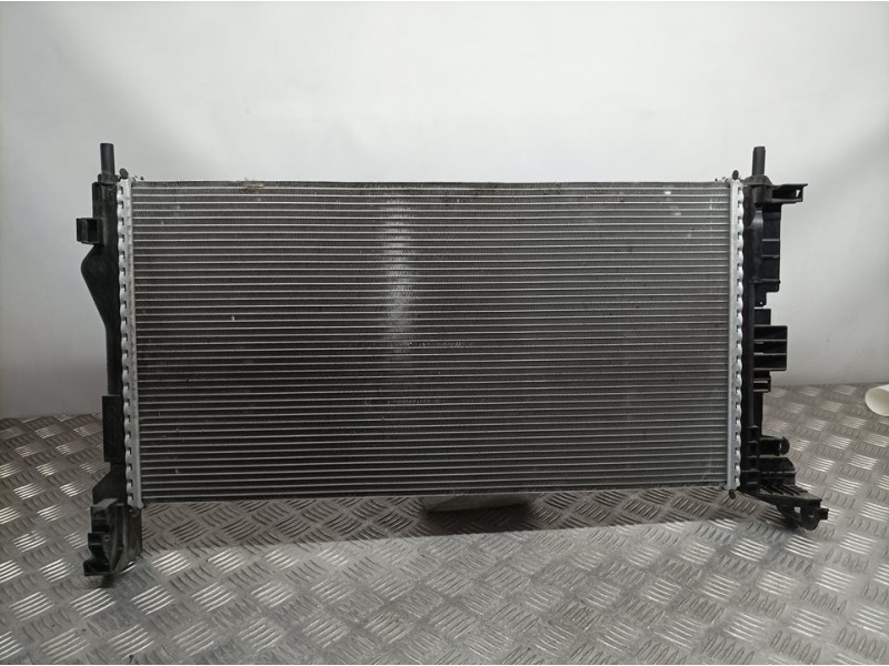 Recambio de radiador agua para volvo v60 familiar basis referencia OEM IAM 32252295 32252295 