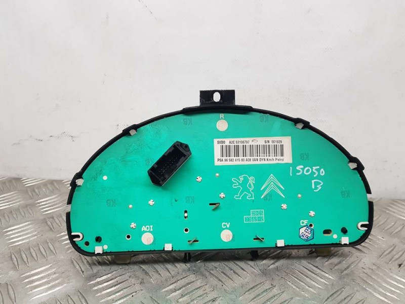 Recambio de cuadro instrumentos para peugeot 1007 dolce referencia OEM IAM 9658241580 A2C53106797 VOD