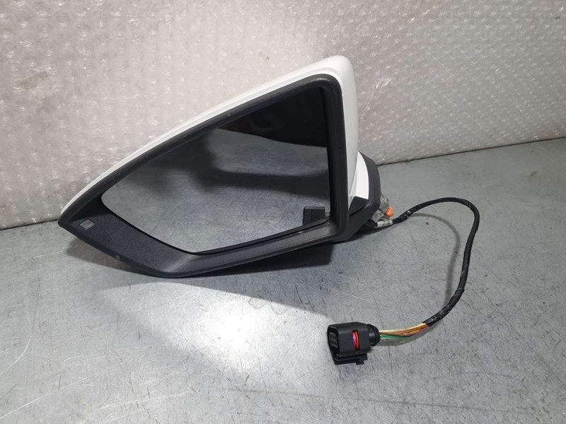 Recambio de retrovisor izquierdo para seat leon st (5f8) reference referencia OEM IAM 5F1857507N 21996707E ELECTRICO 6 CABLES