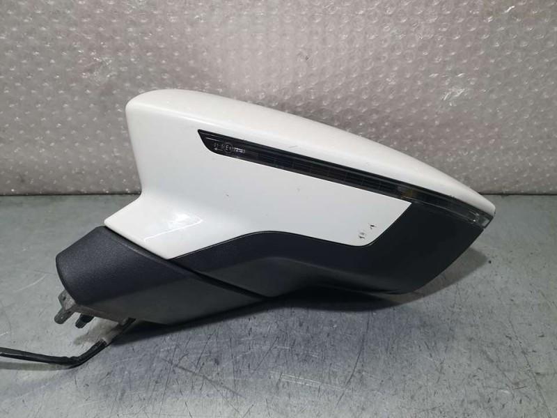 Recambio de retrovisor izquierdo para seat leon st (5f8) reference referencia OEM IAM 5F1857507N 21996707E ELECTRICO 6 CABLES