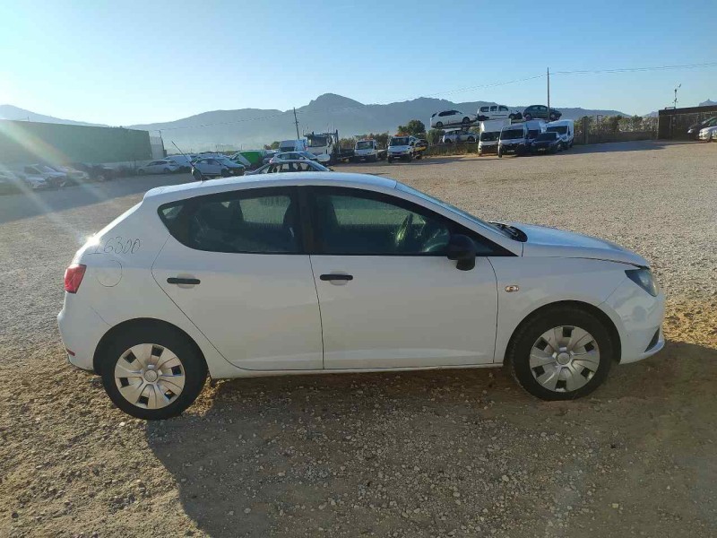 seat ibiza (6j5) del año 2014