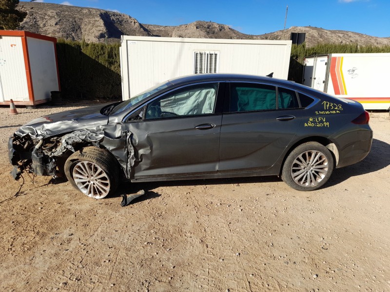 opel insignia b grand sport (z18) del año 2019